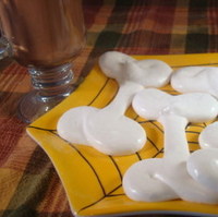 Marshmallow Skeleton Bones with Spiced Hot Cocoa