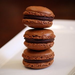 Chewy Chocolate Gingerbread Macarons