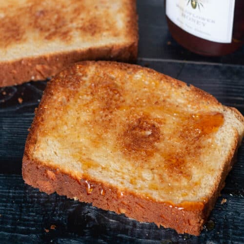 https://peanutbutterandjulie.com/wp-content/uploads/2023/11/Slices-of-toasted-potato-bread-with-honey-sq-500x500.jpg